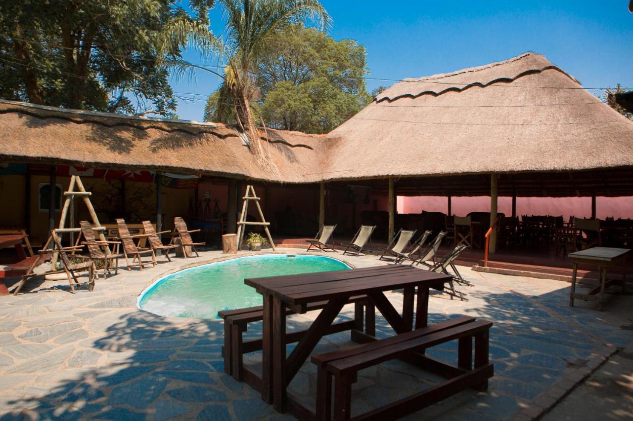 Lusaka Backpackers Hostel Exterior photo