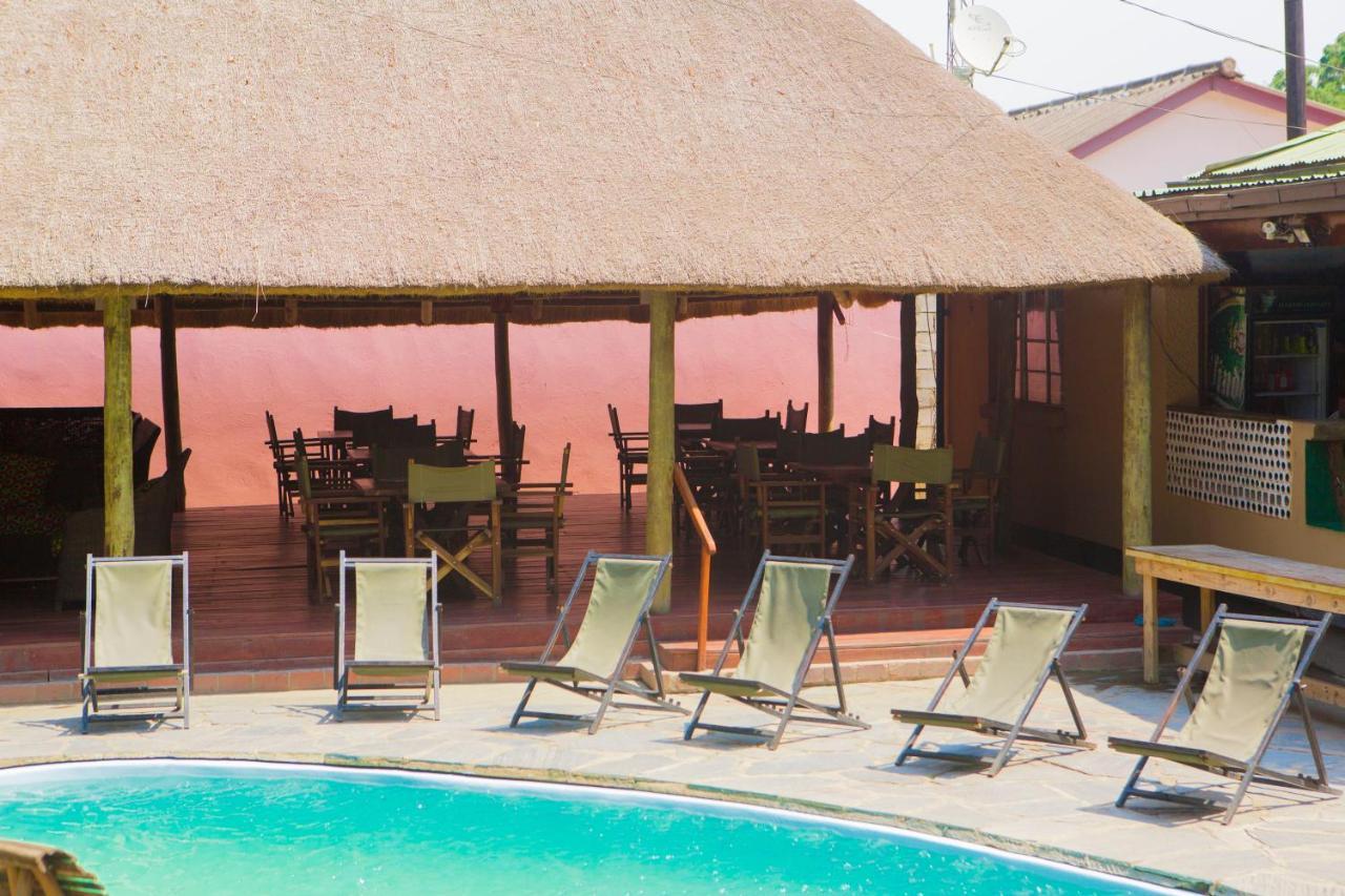 Lusaka Backpackers Hostel Exterior photo